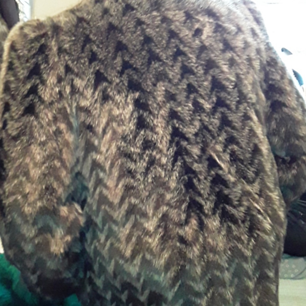 Fur coat - Picture 4 of 4